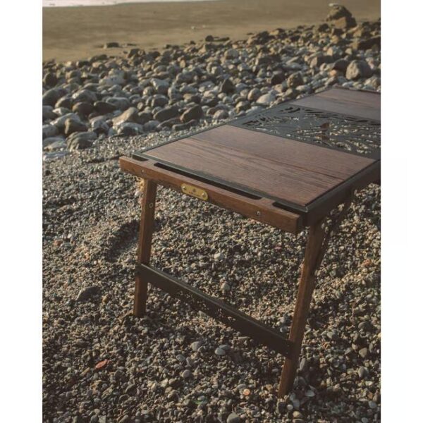 Alternative view of Fiddich Table