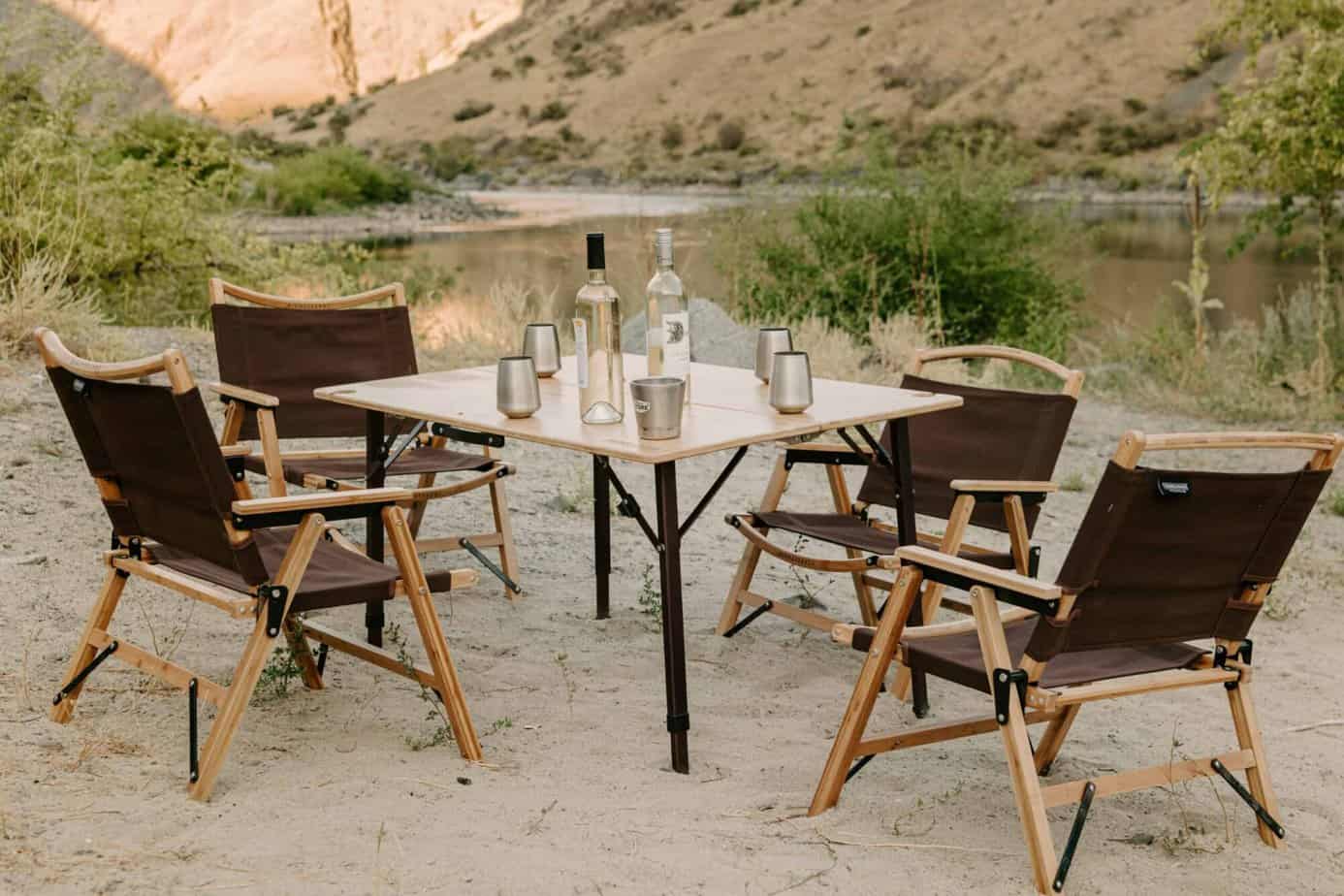Wooden folding chairs bulk - Dreamer Camp